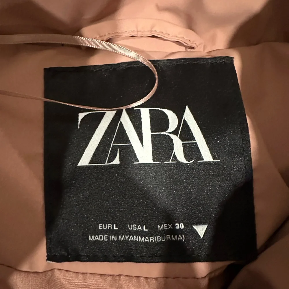 Zara Cropped Puffer Jacket - Picture 4 of 5